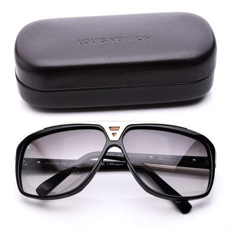 lv z0350w|1.1 Evidence Sunglasses S00 .